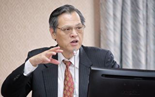 台陆委会主委谈两岸：不让渡主权换虚幻和平