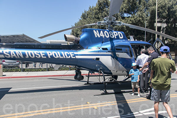 圣荷西加强治安 警局新直升机投入使用
