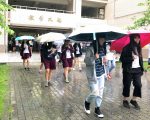 指考二日嘉義二人違規  暴雨又地震不影響
