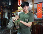 北港集雅轩 又发现清末古神像