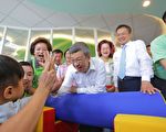 老人小孩获照顾  陈建仁：年轻人安心拼经济