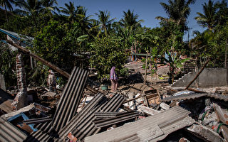 印尼强震增至347死 逾16万人无家可归