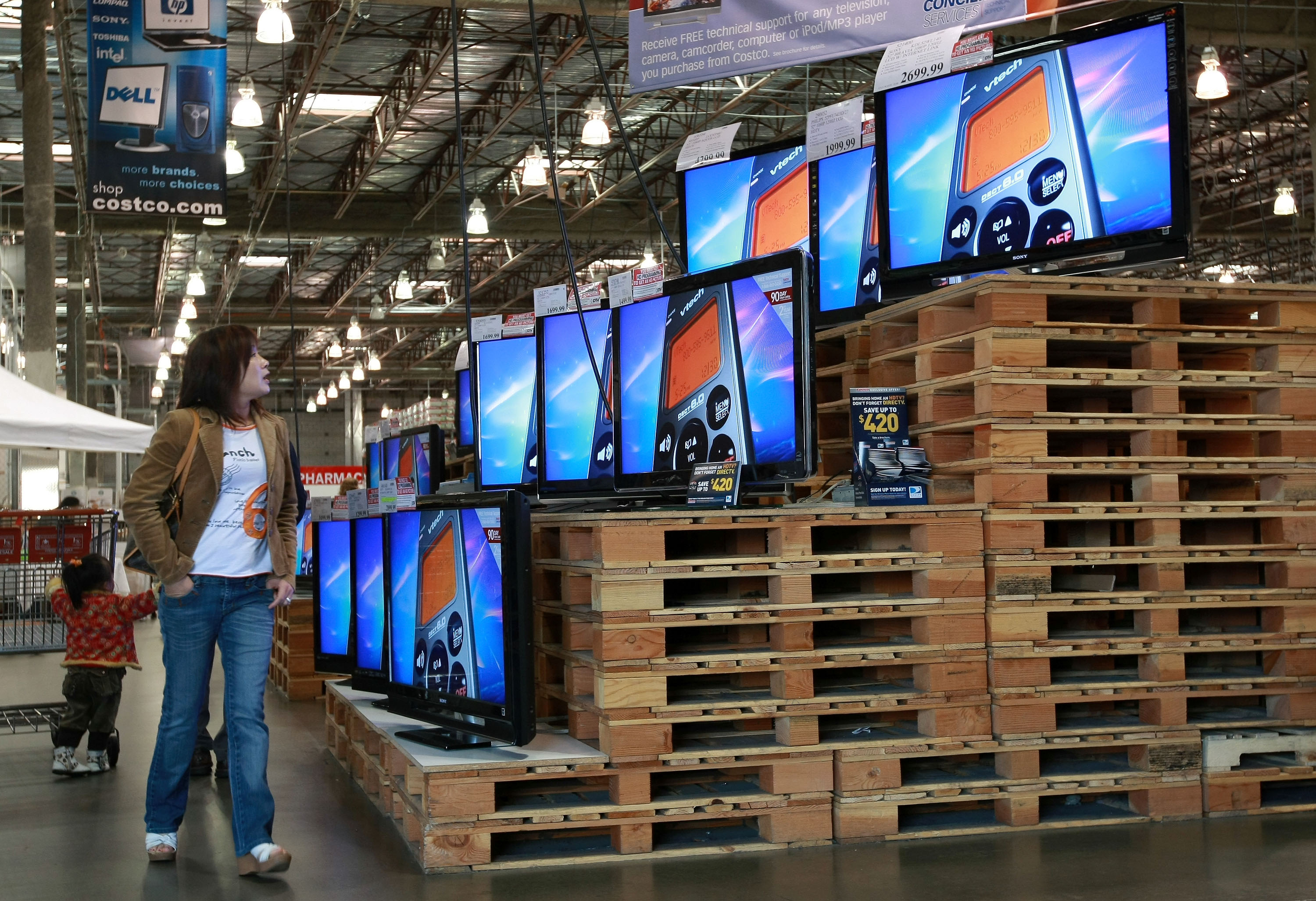 图为旧金山一家Costco。(Justin Sullivan/Getty Images)