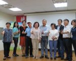 劳动部长许铭春参访竹市 了解在地产业