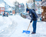 《老农年鉴》天气预测：加拿大今冬降雪多