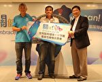 高大男駝背45度 身高僅剩140公分