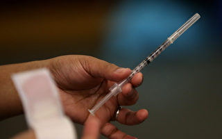 医生建议：儿童在万圣节前接种流感疫苗