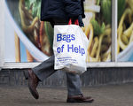 整治污染 全英塑料袋欲漲價 每個10p