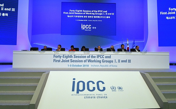 遏制气候失控最后时限 UN警告：或仅剩12年