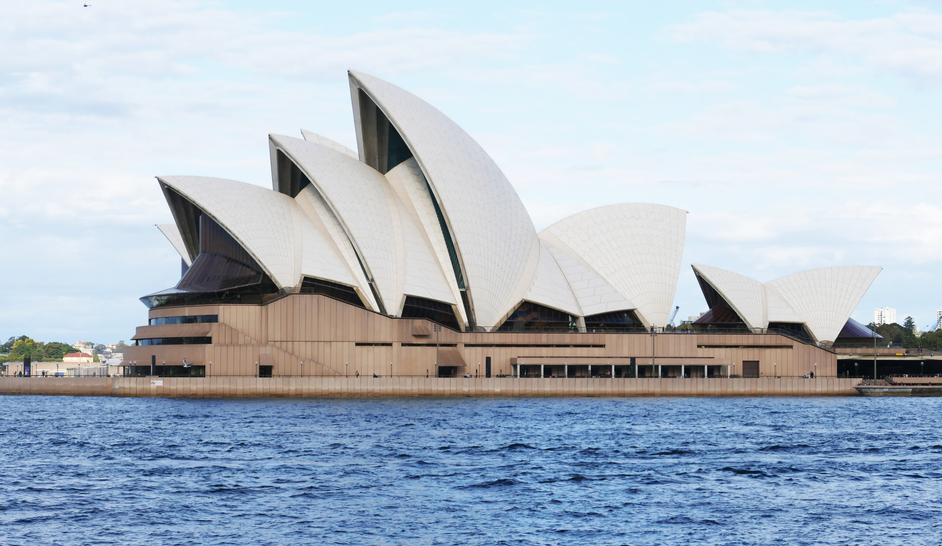 赤潮入澳引关注专家揭《洪湖赤卫队》真相| 澳洲| 红歌| 悉尼| 大纪元