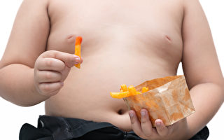 英政府要求控制食品热量 减少“小胖墩”
