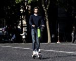 法國踏板車事故猛增 可能下人行道
