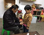 弱勢家庭健康調查 13%貧困兒少得扛重病家人