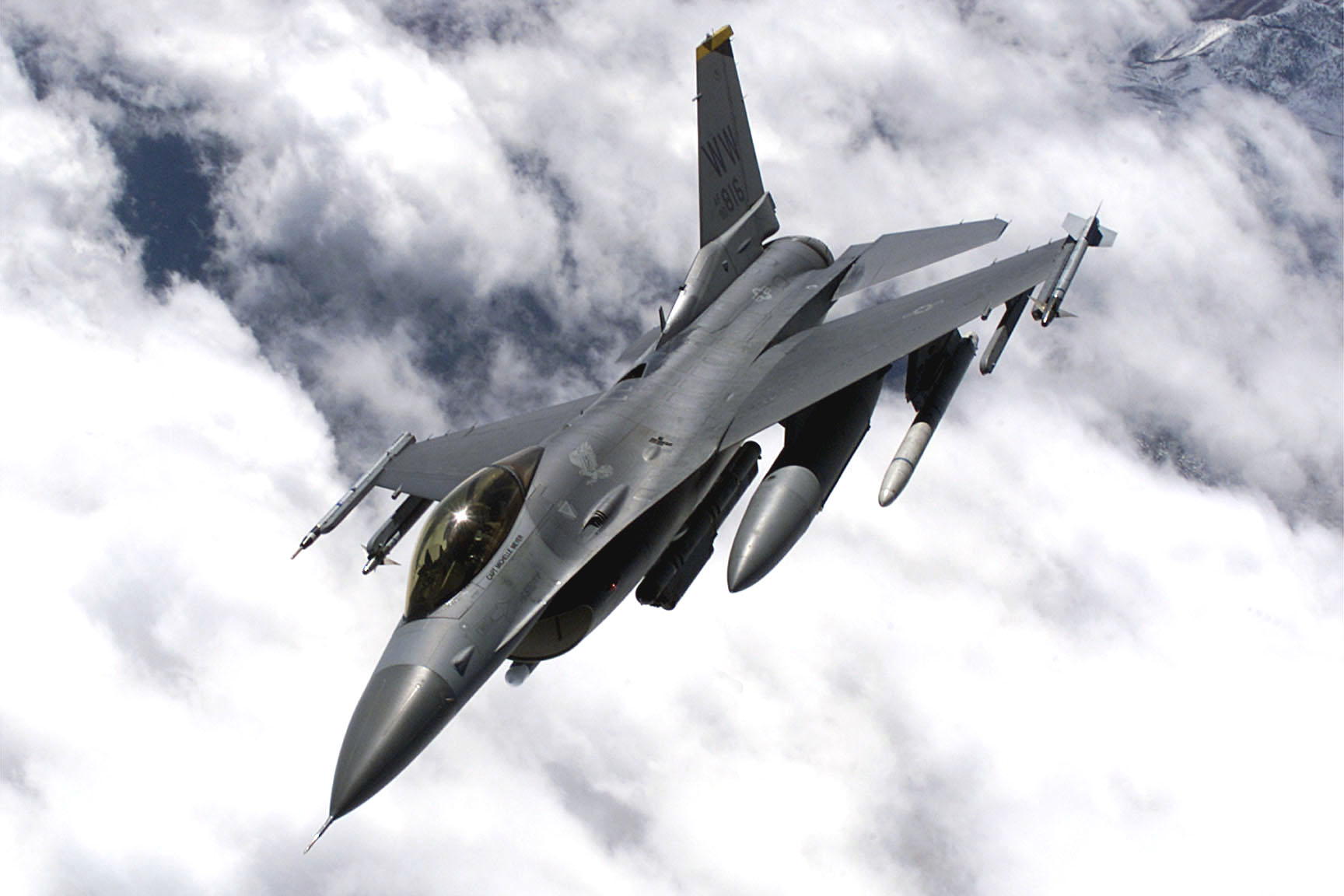 图为美国空军F-16C战机。(维基百科公有领域)