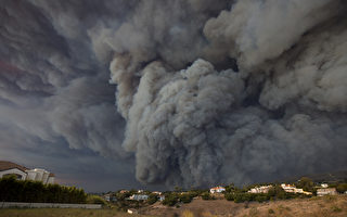 大火肆虐加州 至少9死 25万人紧急疏散