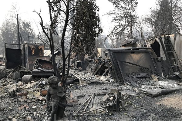 加州野火废墟清理工程至少花费30亿美元