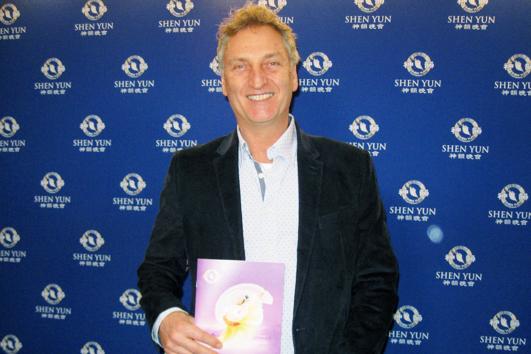 看神韵开眼界主流观众盛赞| 音乐| 天幕| 加拿大密西沙加表演艺术中心| 大纪元, image size:1822x1214