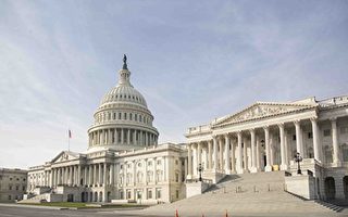 美参院推出法案 拟重开政府和提供建墙费