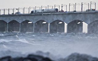 丹麦跨海大桥发生火车事故 致6人死亡
