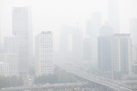 北京上海阴霾严重公交车被要求熄火等红灯 雾霾 大纪元
