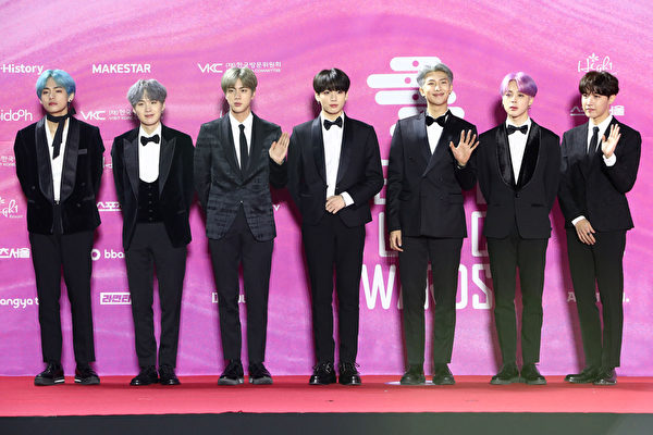 BTS attend the Seoul Music Awards