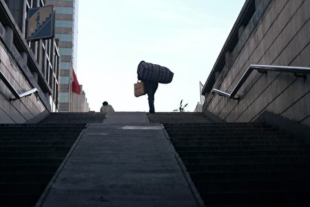 夏言:中共欲活躍縣域消費 但權力底座已崩塌