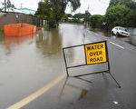暴雨袭击公路 昆州宣布汤斯维尔为洪灾区