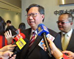 郑文灿赴美遭传2020英灿配 没选总统不搭档