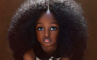 尼日利亞6歲女童美眸空靈 網封世界最美女孩