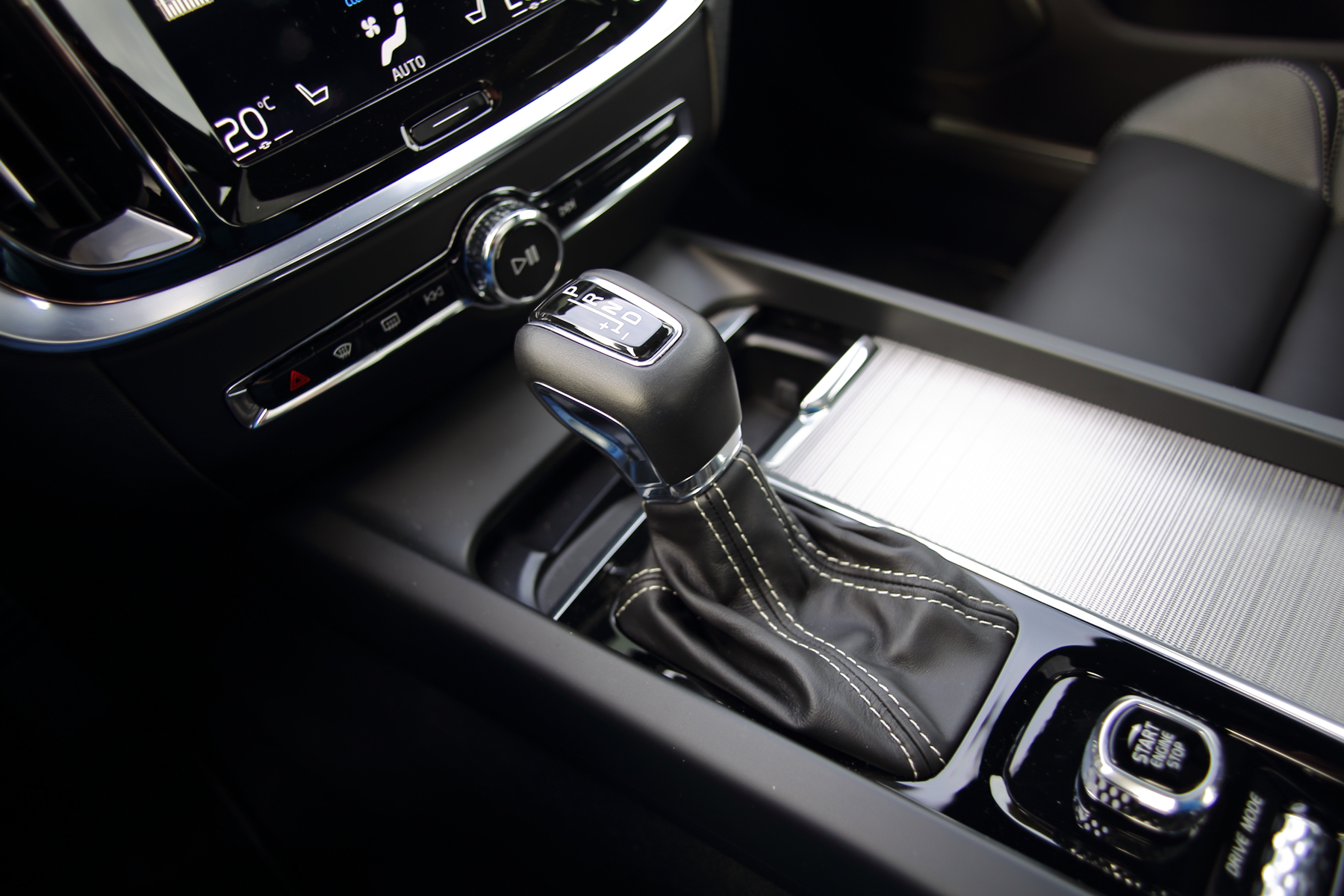 2019 Volvo S60 R-Design。〈李奧/大紀元〉