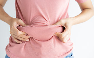 逆转脂肪肝最有效的方式，就是减肥。怎样减肥才正确？(Shutterstock)