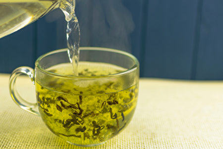 研究:每天1杯热茶 青光眼发生率降74%