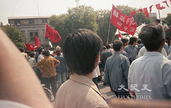 1989年六四前夕北京长安街。（蒋一平提供）