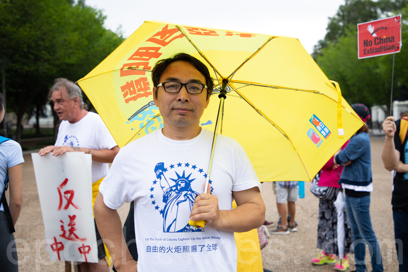 因言獲罪、被關押八年的大陸作家楊子立表示，法治和自由是香港最寶貴的精神遺產。（林樂予／大紀元）