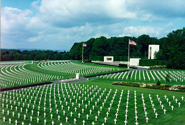 盧森堡美軍公墓和紀念館。（公有領域）