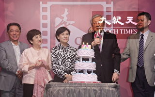 台灣電影教父慶90歲 影人齊聚祝壽