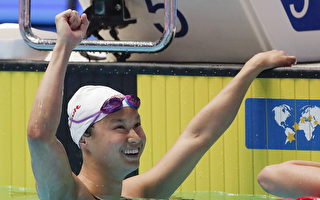 擊敗3屆冠軍 加拿大19歲泳花世泳賽奪金
