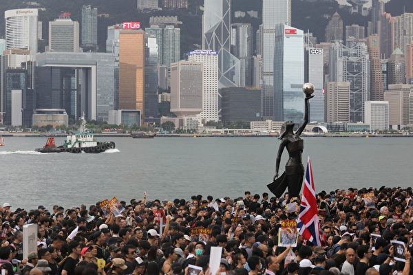 人民幣破7 香港人士：中共已無力控制經濟