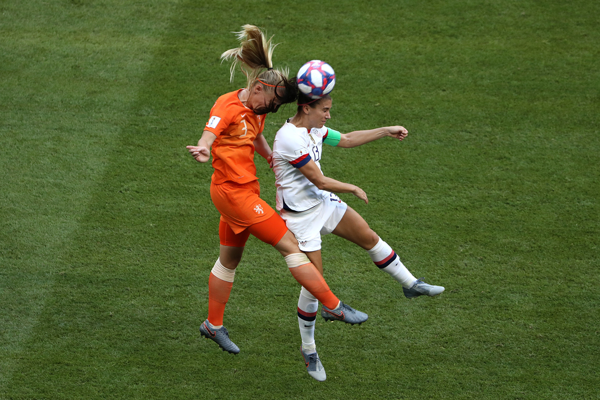 美国击败荷兰 第4次强势夺得女足世界杯