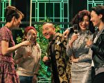 鄭秀文主演《八個女人》8月多倫多公映