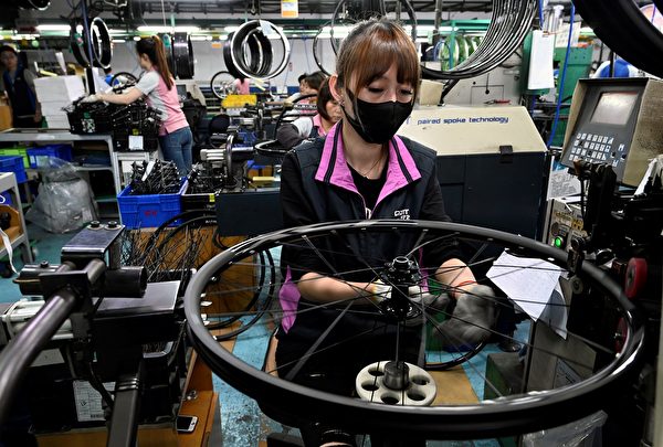 2019年5月21日，台灣巨大集團在台中的工廠。（SAM YEH/AFP/Getty Images）