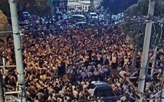 武漢萬人抗議 反垃圾項目 警察暴力清場