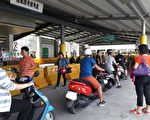 有驾照安心骑车 嘉市监理站办假日机车考照