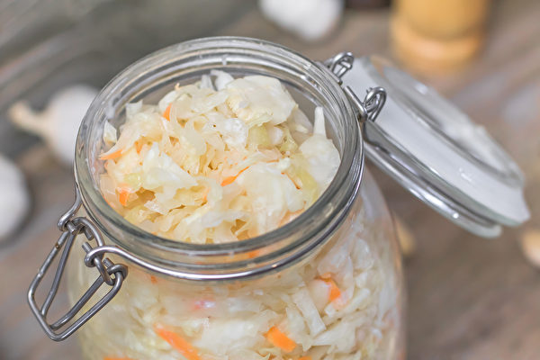高丽菜可以做成泡菜食用。(Shutterstock)