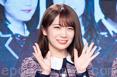 秋元真夏接任乃木坂46队长盼为大家带来笑容 樱井玲香 大纪元