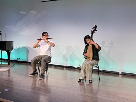 啟揚社區中心開設中國樂器教學。