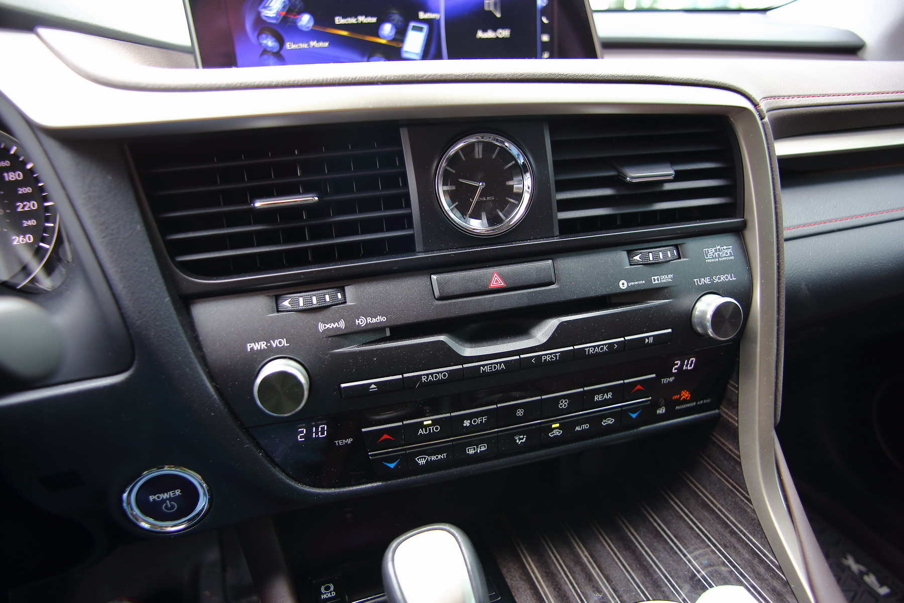 2019 Lexus RX450hL。〈李奥/大纪元〉