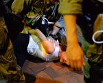 港警拘16人 国泰航空否认其空姐被拘