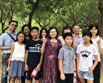 阿公阿嬤化身「時尚爺奶」