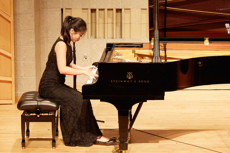 2019年9月25日，第五屆新唐人國際鋼琴大賽初賽現場。圖為華人選手張詩萱（音譯，Shixuan Zhang）在表演。（張學慧／大紀元）